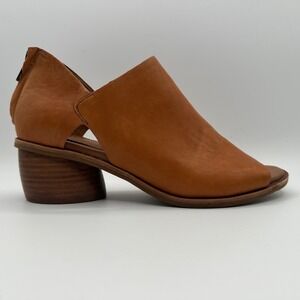 Sofft Carleigh Peep Toe Bootie Womens 10M in Luggage Leather Block Heel Sandals